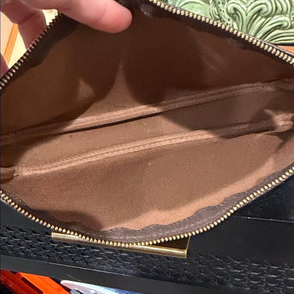 Louis Vuitton pochette - Picture 2 of 7